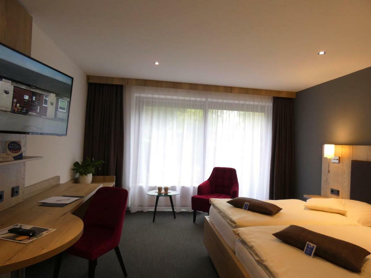 Akzent Hotel Cordes & Restaurant Am Rosengarten Sottorf Eksteriør billede